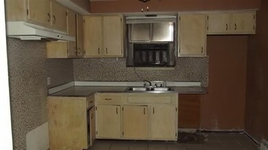 2148 Chase St, Gary, IN 46404 - photo 7