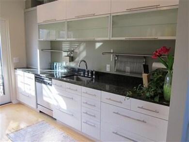 13595 Red Arrow Hwy unit 4, Harbert, MI 49115 - photo 6