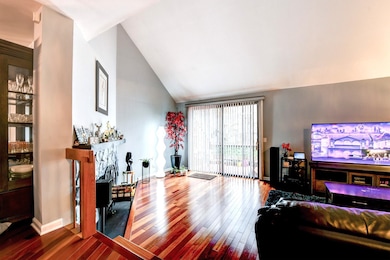 572 Sanderling Ct unit 572, Secaucus, NJ 07094 - photo 4