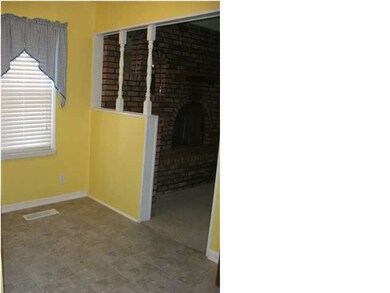EATING AREA