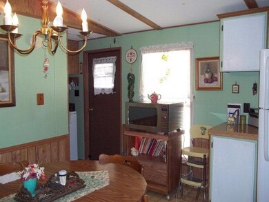 809 Main Grove St, Donna, TX 78537 - photo 3