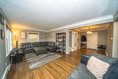 1337 Merle Hay Rd, Des Moines, IA 50311 - photo 4