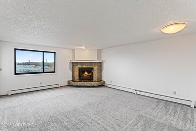 02 - 201 Barrow St U308