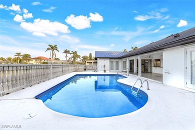 475 Seabee Ave, Naples, FL 34108 - photo 2