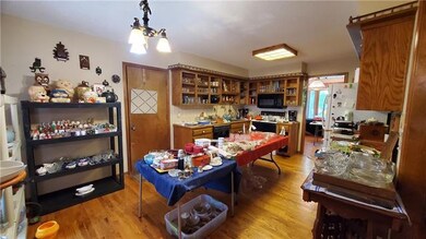 302 Toucan St, Raymore, MO 64083 - photo 7