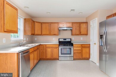 1313 Pendleton Ln, Strasburg, VA 22657 - photo 7