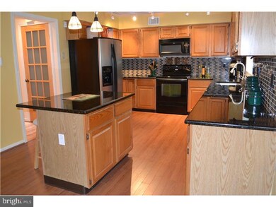 12 Wychwood Ln, Langhorne, PA 19047 - photo 7