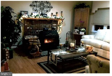 12 Thornbury Place, Southampton, NJ 08088 - photo 5