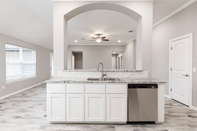 223 NW Sandstone Ave, Cache, OK 73527 - photo 7