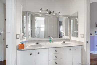 13311 SW 44th St, Davie, FL 33330 - photo 4