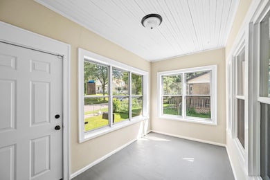 2119 Oliver Ave N, Minneapolis, MN 55411 - photo 2