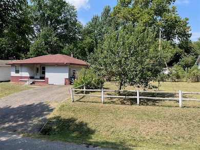 210 N Roosevelt Ave, Shawnee, OK 74801 - photo 4