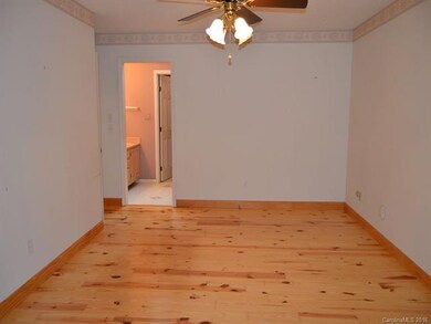 119 Meadow Lake Rd, Asheville, NC 28803 - photo 7