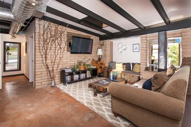 5827 10th st-16.jpg