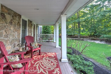 04-FRONT PORCH