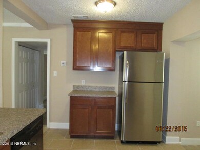 8948 Ricardo Ln, Jacksonville, FL 32216 - photo 6