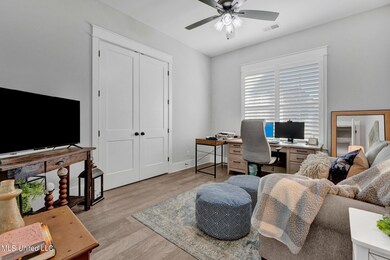 9-web-or-mls-EC201947