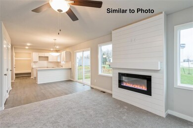 1000 Willow Valley Dr, Norwalk, IA 50211 - photo 2