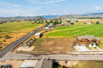 689 Lazy Way unit 1, Francis, UT 84036 - photo 4