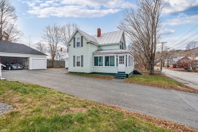 26 Pleasant St, Skowhegan, ME 04976 - photo 4