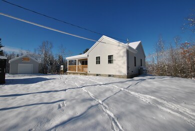 831 Maplewood Road, West Newfield