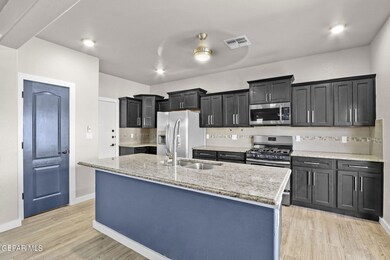 14833 Sunny Land Ave, El Paso, TX 79938 - photo 3