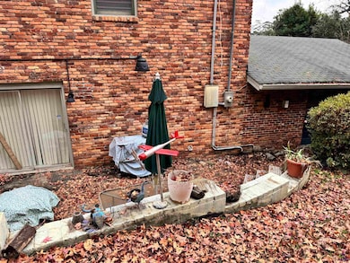 201 Clairmont Dr, Warner Robins, GA 31088 - photo 7