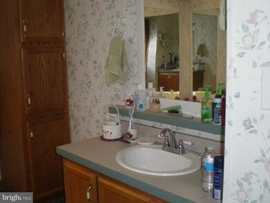 11134 Katie Ln, Greencastle, PA 17225 - photo 4