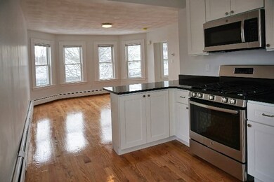 252 Ash St unit 4, Waltham, MA 02453 - photo 6