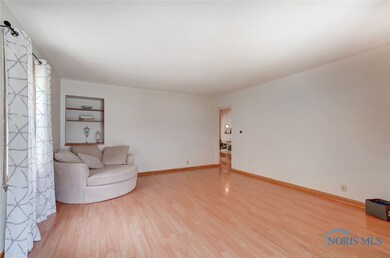 437 Howard St, Findlay, OH 45840 - photo 6