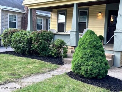 2219 Plum St unit 2221, Schenectady, NY 12309 - photo 4