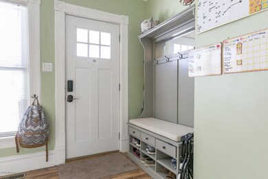 423 Foreman St SE, Lowell, MI 49331 - photo 5