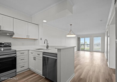 650 Cedar Point Boulevard D24