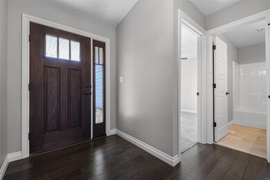 2001 Lakeview Acres Rd, Maryville, IL 62062 - photo 3