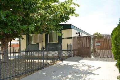 13720 Rodeo Dr, Victorville, CA 92395 - photo 2