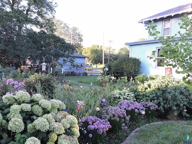 820 E 3rd St, Dell Rapids, SD 57022 - photo 6