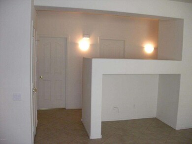 5_Entertainment_Area