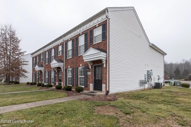 6933 Arbor Creek Dr unit 68, Louisville, KY 40228 - photo 2