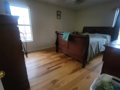 130 Maple Tree Ln, Cowpens, SC 29330 - photo 6