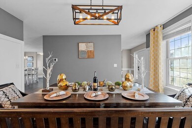 4 Bradford Cir, Hudson, NH 03051 - photo 5