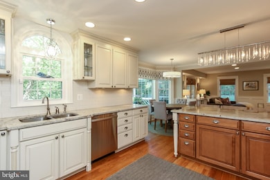 612 Wood Glenn Ct, Lutherville Timonium, MD 21093 - photo 7