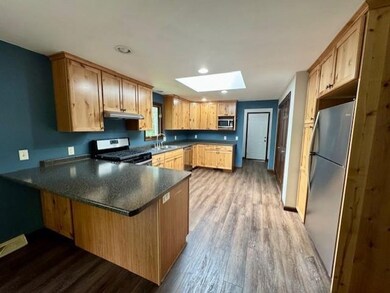 5331 Greenview Ln, Stevens Point, WI 54482 - photo 4