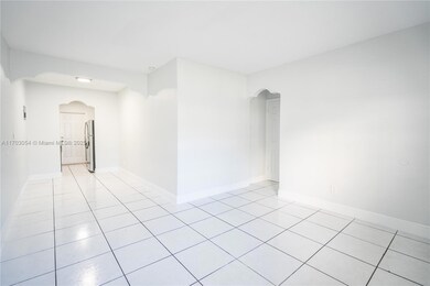 7821 Carlyle Ave unit 2, Miami Beach, FL 33141 - photo 5