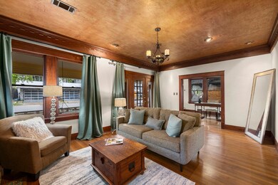 1805 Fairview St, Houston, TX 77006 - photo 5