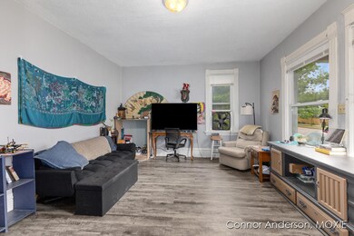 1523 Broadway Ave NW, Grand Rapids, MI 49504 - photo 5