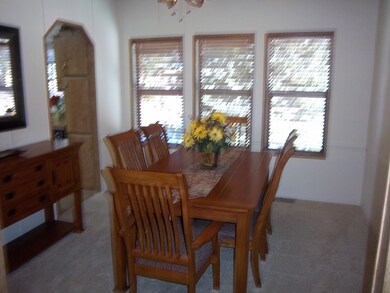 DINING ROOM 1