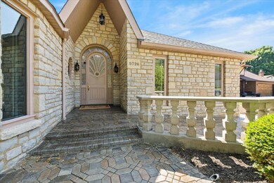 5726 Alfie Place, Columbus, OH 43213 - photo 3