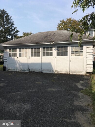 33 E Browning Rd, Collingswood, NJ 08108 - photo 4