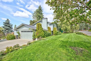 504 NE Royal Dr, Grants Pass, OR 97526 - photo 4