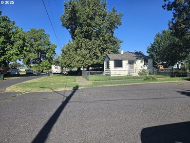 265 S Barbara St, Stanfield, OR 97875 - photo 2